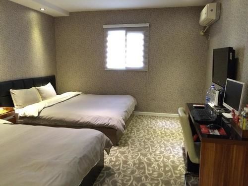 Xo Fashion Theme Hotel Dongying Εξωτερικό φωτογραφία
